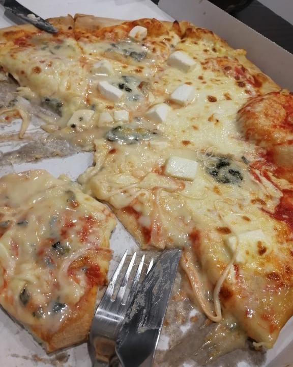 Pizza Mia