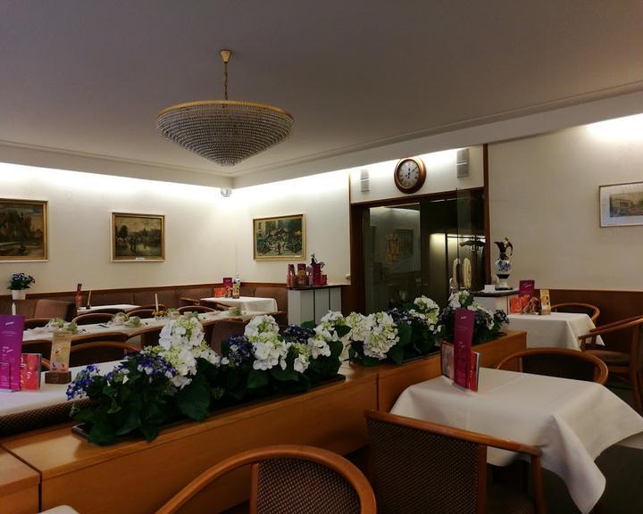 Cafe Schubert